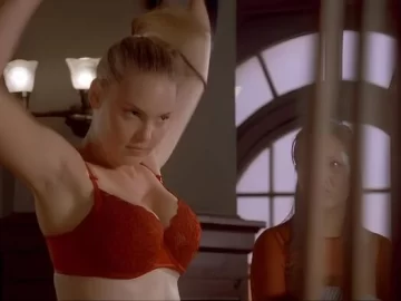 Katherine Heigl Hot