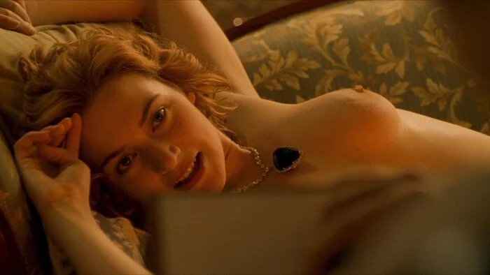 Kate Winslet hot