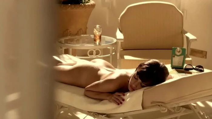 Olga Kurylenko Hot