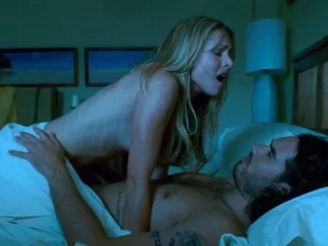 Kristen Bell Nude, Mila Kunis Sexy - Forgetting Sarah Marshall (2008)