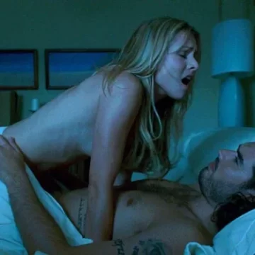 Kristen Bell Nude, Mila Kunis Sexy - Forgetting Sarah Marshall (2008)